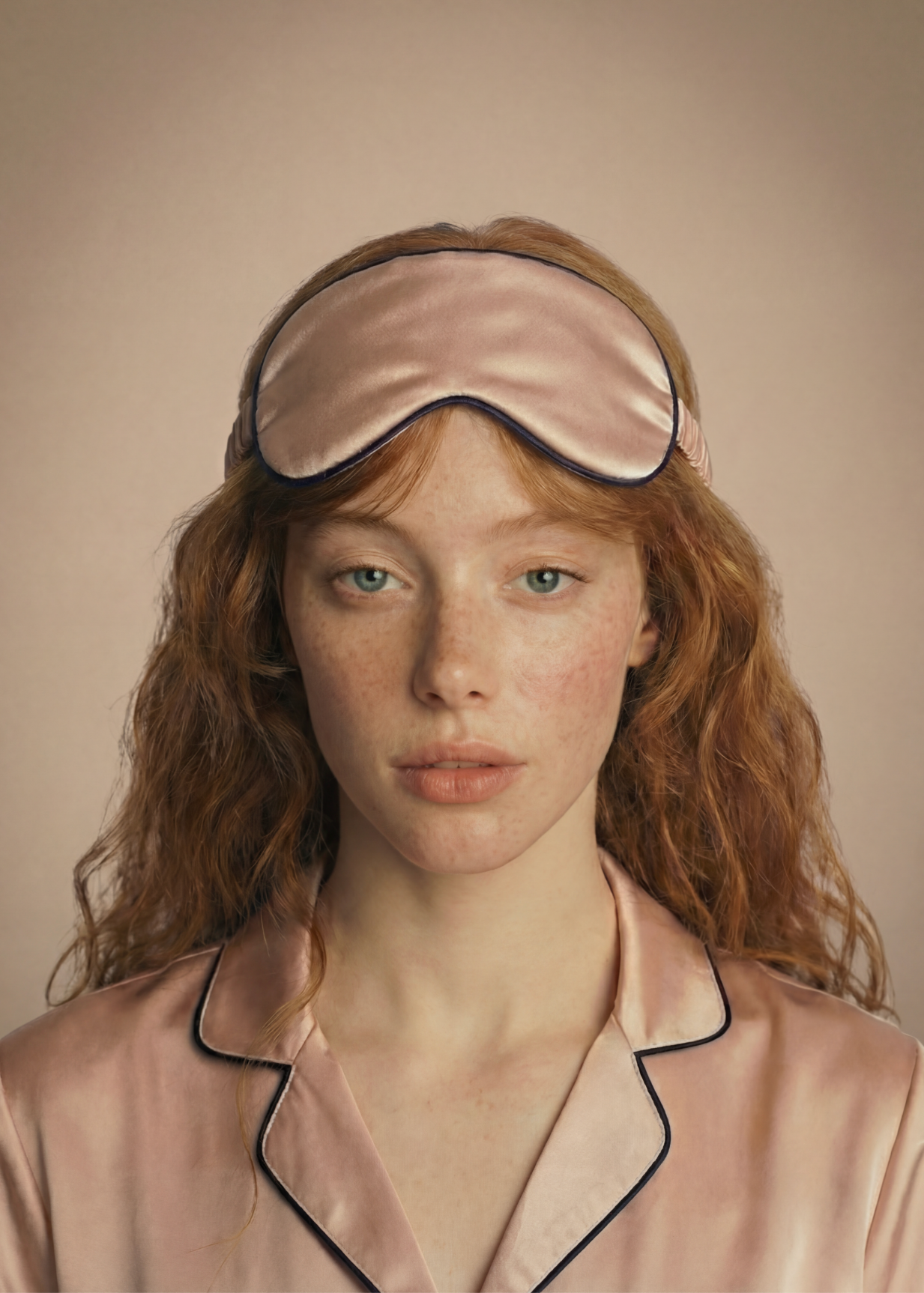 SILK EYE MASK AND COVER ROSE GOLD