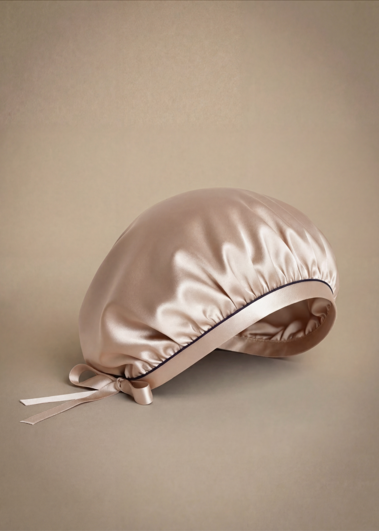 COPRICAPO DI SETA COLOR CHAMPAGNE