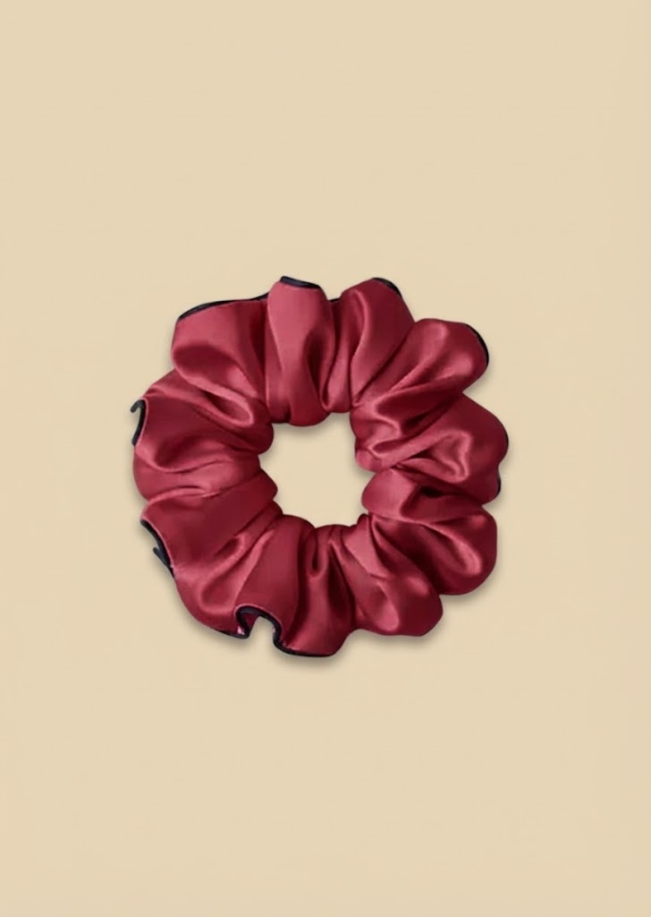LARGE SILK SCRUNCHIE RED RUBY