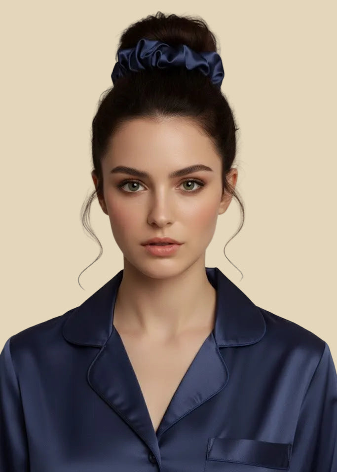 LARGE SILK SCRUNCHIE MIDNIGHT BLUE